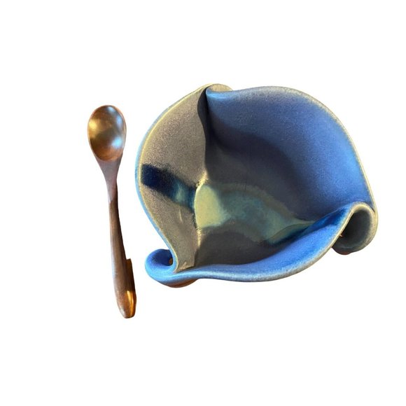 Hilborn Pottery Bowl Small Blue Signed Hand Made Pinched Rolled Canada - Picture 5 of 6